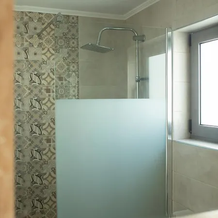 2 Bedroom By The Sea - Varkiza Apartment Athens