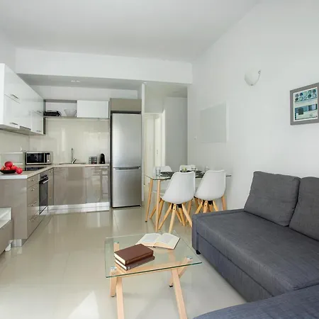 2 Bedroom By The Sea - Varkiza